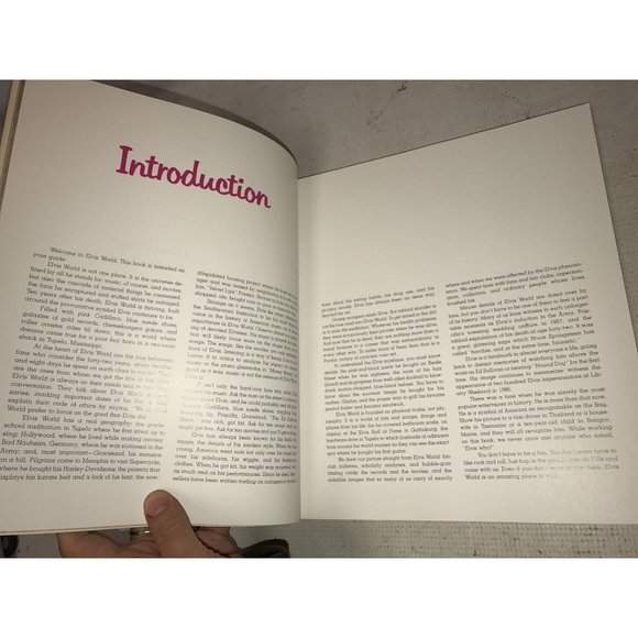 Elvis Presley Elvis World Book By Jane And Michael Stern - Picture 11 of 16